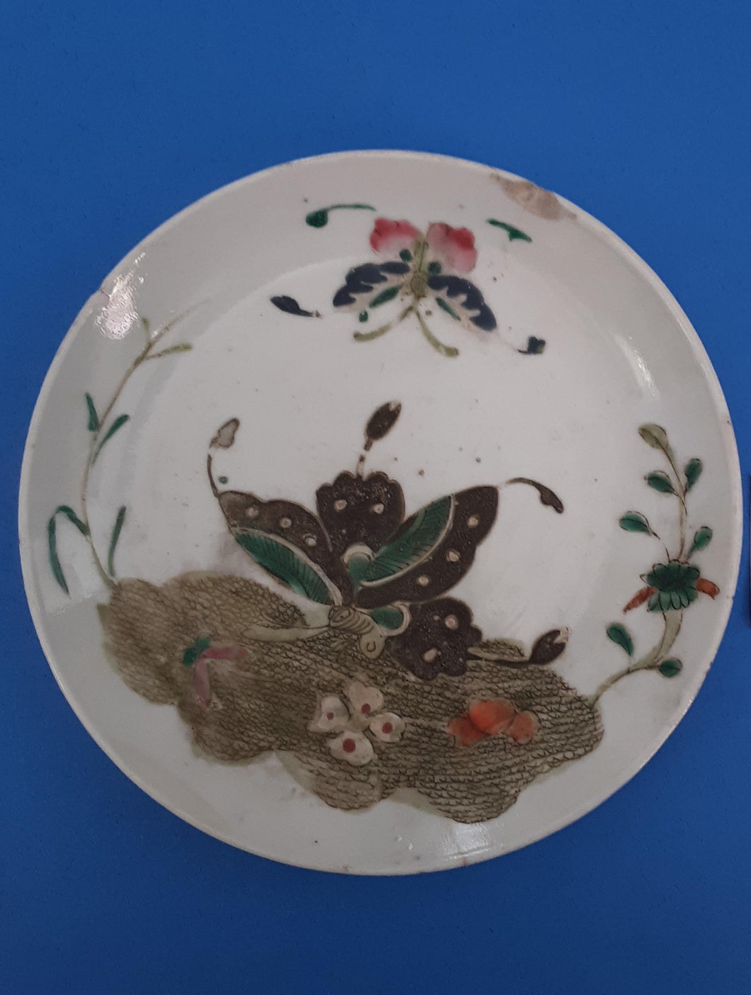 Late Qing Chinese Porcelain Dish- Butterfly Decoration